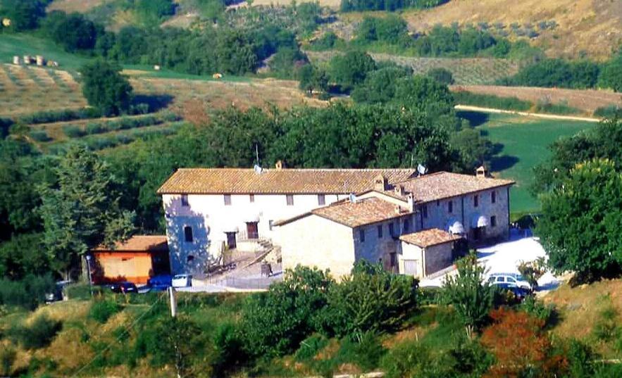 Il Casale Del Grillo Perugia Bagian luar foto