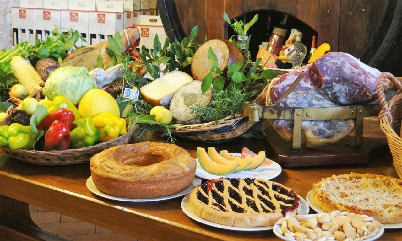 Il Casale Del Grillo Perugia Bagian luar foto